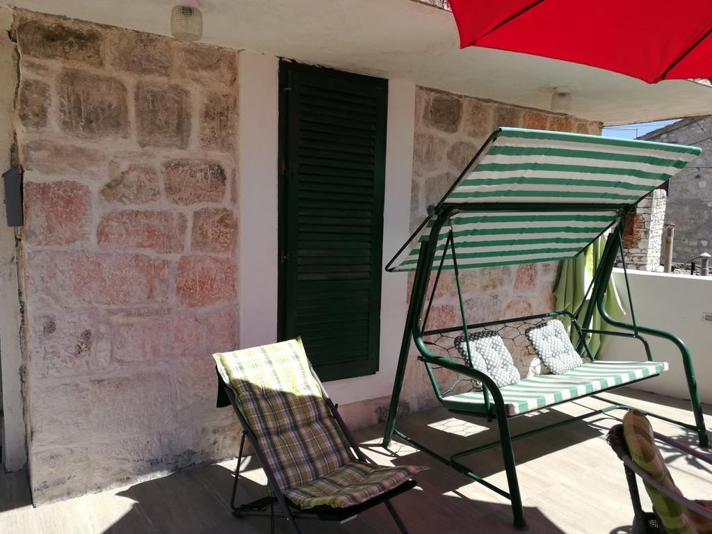 Paradise Apartment With Big Sunny Terrace In The Old Town, Few Meters From The Sea & Riva Promenade Split Dış mekan fotoğraf